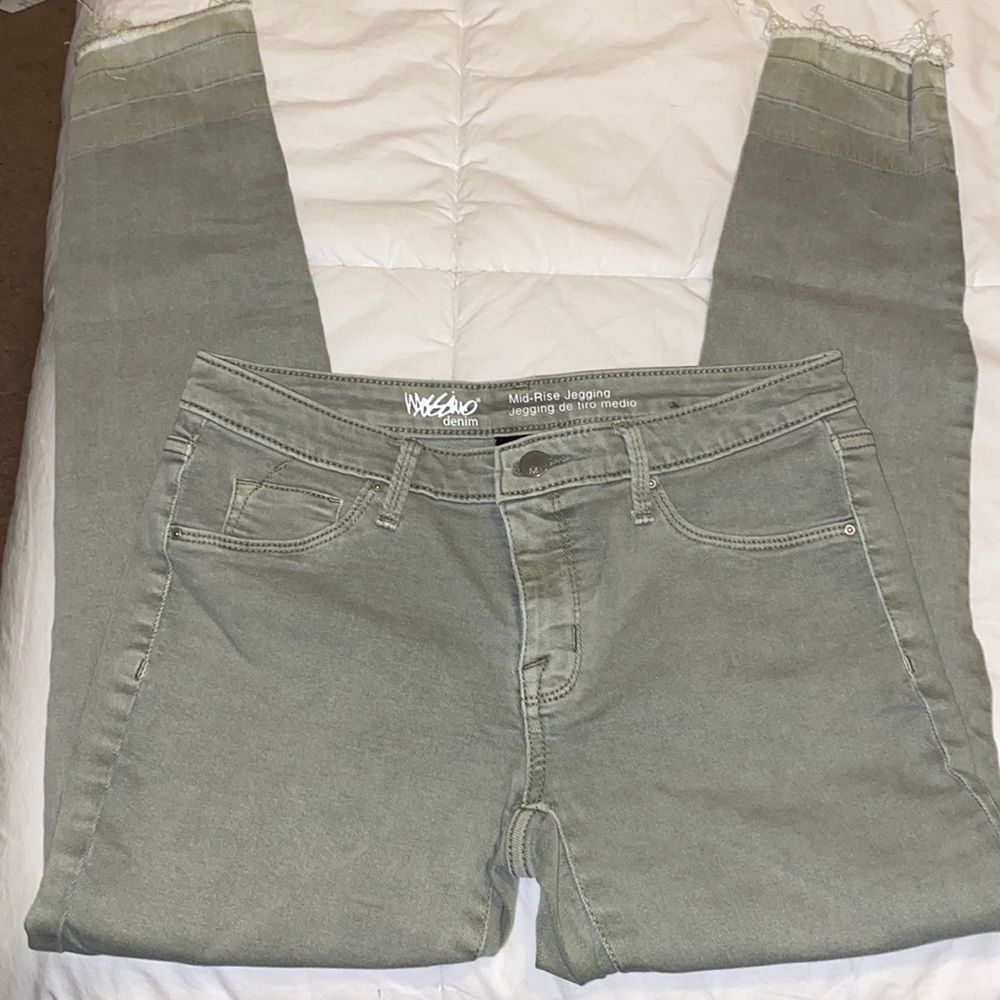 Mid rise jeggings